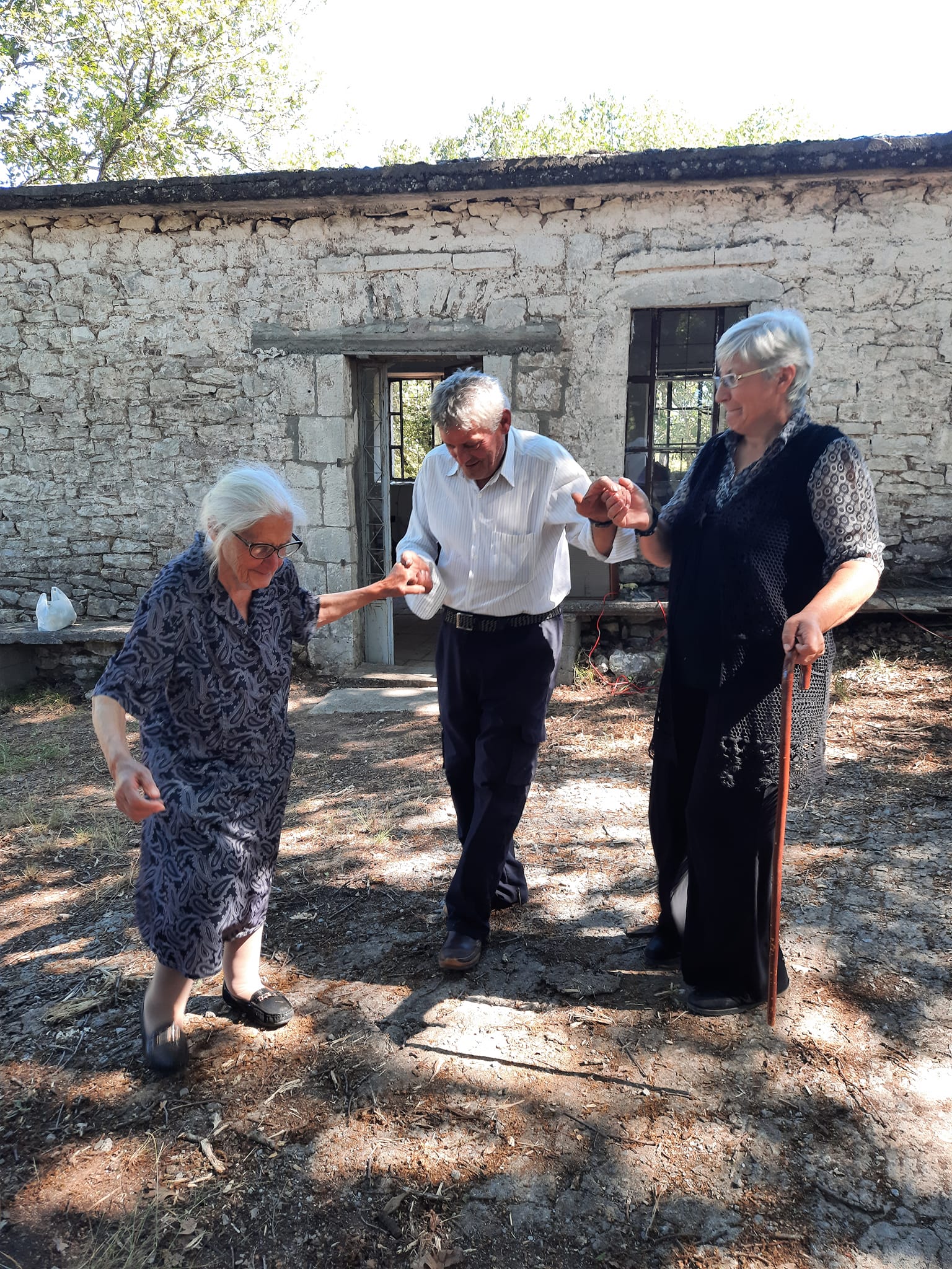 Κα Κούλα Κερασιώτη0